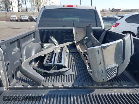 ✅ 2007 Chevrolet Silverado 1500 LS • VIN: 2GCEC13V271132976 • Лот: 43623463. Опубликован ранее на IAAI с пробегом 175 230 миль. Бесплатный доступ к архиву аукционных продаж из США и подробный отчёт об истории автомобиля на DreamBid. Изображение 12.