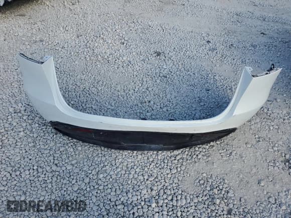 ✅ 2023 Tesla Model Y Long Range • VIN: 7SAYGAEE5PF809727 • Lot: 43759525. Wystawiony na Copart z przebiegiem 29 590 mil. Bezpłatny archiwum sprzedaży aukcyjnych z USA i szczegółowy raport historii pojazdu na DreamBid. Zdjęcie 12.