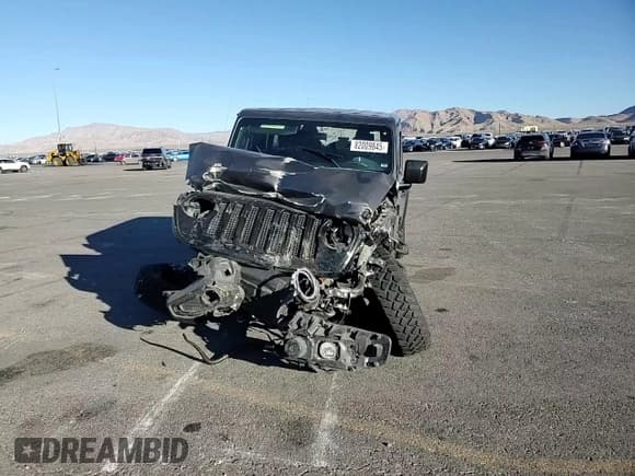 ✅ 2023 Jeep Wrangler Willys • VIN: 1C4HJXDN8PW509467 • Lot: 82009845. Listed on Copart with 13,040 mi. Free auction sales archive from the USA and detailed vehicle history report at DreamBid. Image 14.
