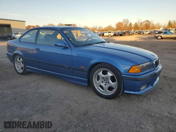 ✅ 1997 BMW 3 Series M3 • VIN: WBSBG9320VEY75541 • Lot: 79728994. Listed on Copart with 239,494 mi. Free auction sales archive from the USA and detailed vehicle history report at DreamBid. Image 4.