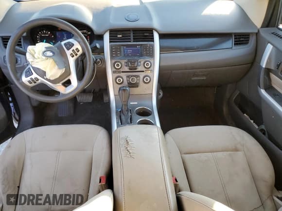 ✅ 2014 Ford Edge SE • VIN: 2FMDK3GC7EBA22950 • Lot: 90780775. Wystawiony na Copart z przebiegiem 181 028 mil. Bezpłatny archiwum sprzedaży aukcyjnych z USA i szczegółowy raport historii pojazdu na DreamBid. Zdjęcie 8.