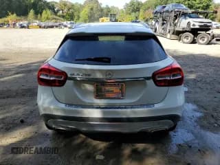 ✅ 2015 Mercedes-Benz GLA 250 • VIN: WDCTG4EB1FJ168589 • Лот: 81107825. Опубликован ранее на Copart с пробегом Не указан. Бесплатный доступ к архиву аукционных продаж из США и подробный отчёт об истории автомобиля на DreamBid. Изображение 6.