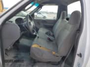 ✅ 2004 Ford F-150 XL • VIN: 2FTRF17W54CA88595 • Lot: 44064925. Listed on Copart with 347,802 mi. Free auction sales archive from the USA and detailed vehicle history report at DreamBid. Image 7.