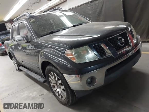 ✅ 2010 Nissan Frontier SE • VIN: 1N6AD0ER1AC422386 • Lot: 40995307. Wystawiony na IAAI z przebiegiem 195 742 mil. Bezpłatny archiwum sprzedaży aukcyjnych z USA i szczegółowy raport historii pojazdu na DreamBid. Zdjęcie 1.