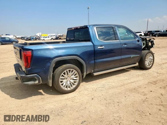 ✅ 2022 GMC Sierra 1500 • VIN: 3GTUUGET3NG630048 • Lot: 70771565. Wystawiony na Copart z przebiegiem 64 386 mil. Bezpłatny archiwum sprzedaży aukcyjnych z USA i szczegółowy raport historii pojazdu na DreamBid. Zdjęcie 3.