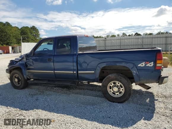 2002 Chevrolet Silverado 2500HD LS с VIN 1GCHK29U52Z264439, выставлен на аукционе Copart как лот 86616125 с пробегом 244 728 миль миль и Списание • Salvage title. История ставок и продаж доступна на DreamBid. Изображение 2.