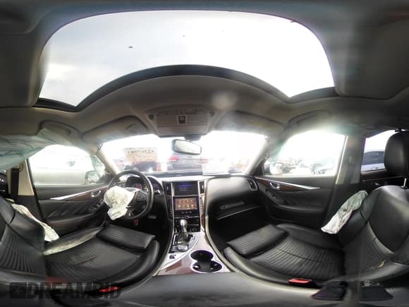 ✅ 2015 Infiniti Q50 Premium • VIN: JN1BV7APXFM352327 • Лот: 42367983. Опубликован ранее на IAAI с пробегом 110 636 миль. Бесплатный доступ к архиву аукционных продаж из США и подробный отчёт об истории автомобиля на DreamBid. Изображение 18.