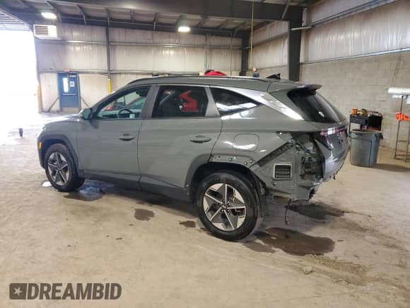 2025 Hyundai Tucson SEL Convenience с VIN 5NMJCCDE7SH483914, выставлен на аукционе Copart как лот 84227295 с пробегом 10 703 миль миль и Списание • Salvage title. История ставок и продаж доступна на DreamBid. Изображение 2.