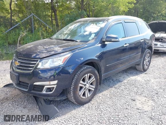 ✅ 2016 Chevrolet Traverse LT • VIN: 1GNKVGKD9GJ241568 • Lot: 43076303. Listed on IAAI with 137,687 mi. Free auction sales archive from the USA and detailed vehicle history report at DreamBid. Image 18.