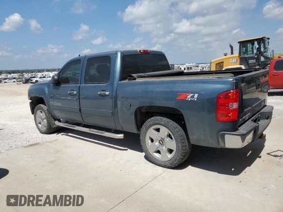 ✅ 2009 Chevrolet Silverado 1500 • VIN: 3GCEK23YX9G110432 • Лот: 68472665. Опубликован ранее на Copart с пробегом 241 127 миль. Бесплатный доступ к архиву аукционных продаж из США и подробный отчёт об истории автомобиля на DreamBid. Изображение 2.