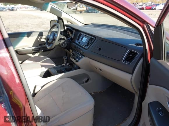 ✅ 2016 Kia Sedona LX • VIN: KNDMB5C12G6163799 • Лот: 43661310. Опубликован ранее на IAAI с пробегом 86 445 миль. Бесплатный доступ к архиву аукционных продаж из США и подробный отчёт об истории автомобиля на DreamBid. Изображение 5.