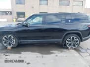 ✅ 2025 Rivian R1S Adventure • VIN: 7PDSGBBA5SN055497 • Лот: 41695600. Опубликован ранее на IAAI с пробегом 5 387 миль. Бесплатный доступ к архиву аукционных продаж из США и подробный отчёт об истории автомобиля на DreamBid. Изображение 15.