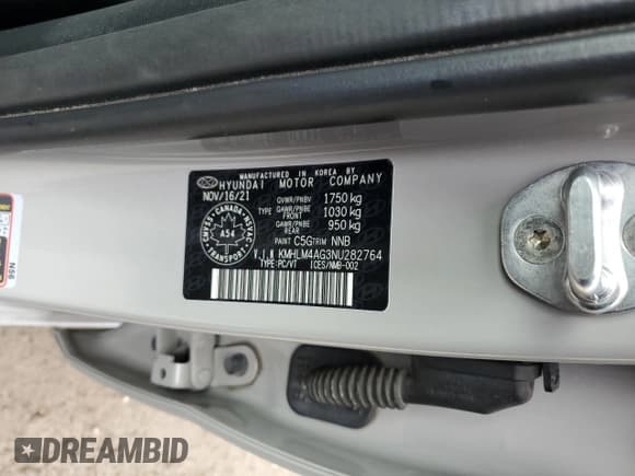 ✅ 2022 Hyundai Elantra SEL • VIN: KMHLM4AG3NU282764 • Lot: 87248255. Listed on Copart with 132,396 mi. Free auction sales archive from the USA and detailed vehicle history report at DreamBid. Image 13.