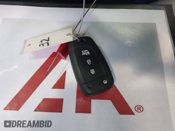 2023 Hyundai Venue Limited z VIN KMHRC8A32PU266009, wystawiony jako IAAI lot #43364487 z przebiegiem 6 798 mil mil oraz . Historia ofert i sprzedaży dostępna na DreamBid. Obrazek 11.