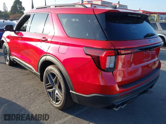 ✅ 2025 Ford Explorer ST • VIN: 1FMWK8GC4SGB02488 • Лот: 43546829. Опубликован ранее на IAAI с пробегом 13 179 миль. Бесплатный доступ к архиву аукционных продаж из США и подробный отчёт об истории автомобиля на DreamBid. Изображение 3.
