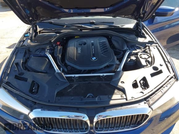 ✅ 2019 BMW 5 Series 540i • VIN: WBAJE5C5XKWW37033 • Lot: 43578811. Wystawiony na IAAI z przebiegiem 88 994 mil. Bezpłatny archiwum sprzedaży aukcyjnych z USA i szczegółowy raport historii pojazdu na DreamBid. Zdjęcie 10.