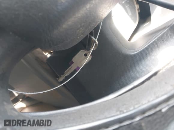 ✅ 2009 Ford Econoline Passenger XL • VIN: 1FBSS31L19DA17736 • Lot: 42322899. Wystawiony na IAAI z przebiegiem Nie podano. Bezpłatny archiwum sprzedaży aukcyjnych z USA i szczegółowy raport historii pojazdu na DreamBid. Zdjęcie 11.