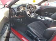 ✅ 2015 Dodge Challenger SRT 392 • VIN: 2C3CDZDJ7FH911542 • Lot: 91856225. Wystawiony na Copart z przebiegiem 54 239 mil. Bezpłatny archiwum sprzedaży aukcyjnych z USA i szczegółowy raport historii pojazdu na DreamBid. Zdjęcie 8.