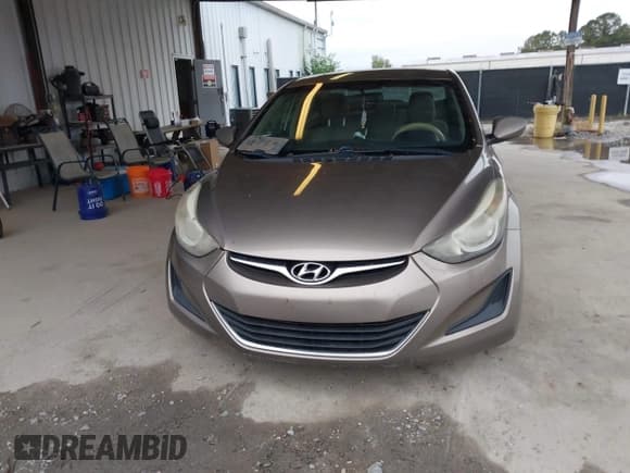 ✅ 2016 Hyundai Elantra SE • VIN: 5NPDH4AE2GH703902 • Lot: 43583224. Listed on IAAI with 252,196 mi. Free auction sales archive from the USA and detailed vehicle history report at DreamBid. Image 12.
