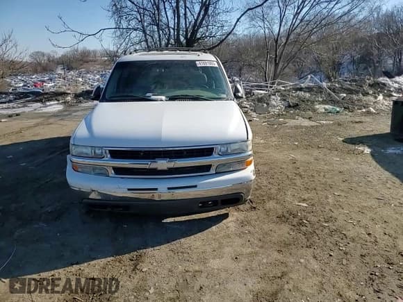 ✅ 2002 Chevrolet Suburban LT • VIN: 1GNFK16Z22J140703 • Лот: 41691065. Опубликован ранее на Copart с пробегом 234 596 миль. Бесплатный доступ к архиву аукционных продаж из США и подробный отчёт об истории автомобиля на DreamBid. Изображение 11.