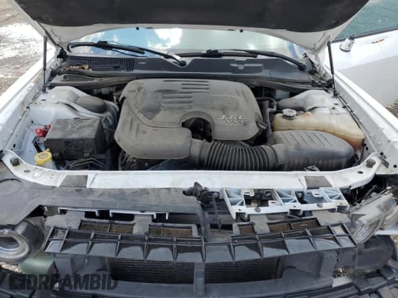 ✅ 2018 Dodge Challenger SXT Plus • VIN: 2C3CDZAG5JH118712 • Lot: 63761184. Wystawiony na Copart z przebiegiem 94 890 mil. Bezpłatny archiwum sprzedaży aukcyjnych z USA i szczegółowy raport historii pojazdu na DreamBid. Zdjęcie 11.