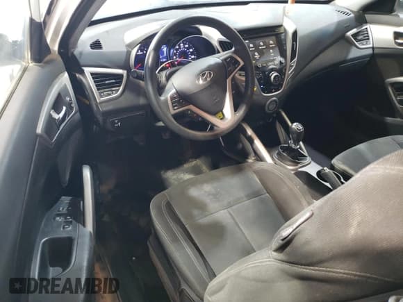 ✅ 2013 Hyundai Veloster w/Gray Int • VIN: KMHTC6AD4DU169991 • Lot: 80317444. Wystawiony na Copart z przebiegiem 145 107 mil. Bezpłatny archiwum sprzedaży aukcyjnych z USA i szczegółowy raport historii pojazdu na DreamBid. Zdjęcie 8.