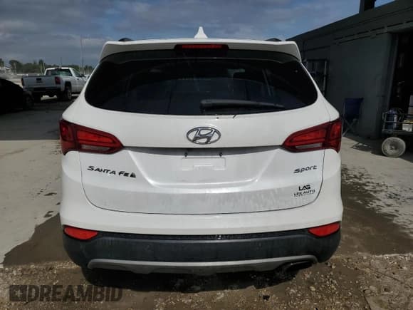 ✅ 2018 Hyundai Santa Fe 2.4L • VIN: 5XYZU3LBXJG534368 • Lot: 92224595. Wystawiony na Copart z przebiegiem 84 290 mil. Bezpłatny archiwum sprzedaży aukcyjnych z USA i szczegółowy raport historii pojazdu na DreamBid. Zdjęcie 6.
