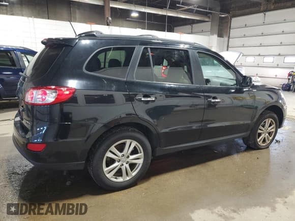 ✅ 2011 Hyundai Santa Fe Limited • VIN: 5XYZKDAG5BG010573 • Lot: 79289214. Listed on Copart with 158,122 mi. Free auction sales archive from the USA and detailed vehicle history report at DreamBid. Image 3.