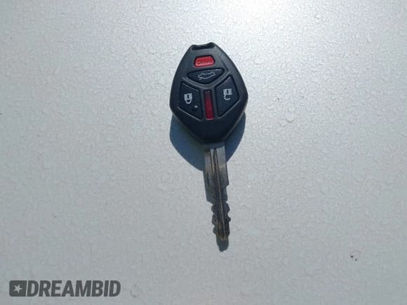 ✅ 2015 Mitsubishi Lancer Evolution GSR • VIN: JA32W8FV0FU024548 • Lot: 43053772. Wystawiony na IAAI z przebiegiem Nie podano. Bezpłatny archiwum sprzedaży aukcyjnych z USA i szczegółowy raport historii pojazdu na DreamBid. Zdjęcie 11.