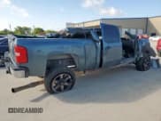 ✅ 2007 Chevrolet Silverado 2500HD 1LT • VIN: 1GCHK23687F560820 • Lot: 68724555. Wystawiony na Copart z przebiegiem Nie podano. Bezpłatny archiwum sprzedaży aukcyjnych z USA i szczegółowy raport historii pojazdu na DreamBid. Zdjęcie 3.