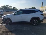 ✅ 2023 Hyundai Tucson Limited • VIN: KM8JFDA28PU105491 • Lot: 42844210. Wystawiony na IAAI z przebiegiem 13 821 mil. Bezpłatny archiwum sprzedaży aukcyjnych z USA i szczegółowy raport historii pojazdu na DreamBid. Zdjęcie 14.