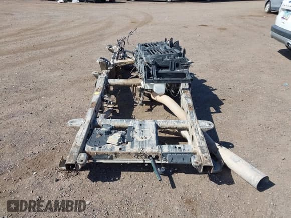 ✅ 2021 Chevrolet Silverado 2500HD LT • VIN: 1GC1YNEY5MF255433 • Лот: 42727294. Опубликован ранее на IAAI с пробегом Не указан. Бесплатный доступ к архиву аукционных продаж из США и подробный отчёт об истории автомобиля на DreamBid. Изображение 11.