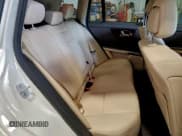 ✅ 2013 Mercedes-Benz GLK 250 • VIN: WDCGG0EB3DG100976 • Лот: 94362095. Опубликован ранее на Copart с пробегом 91 491 миль. Бесплатный доступ к архиву аукционных продаж из США и подробный отчёт об истории автомобиля на DreamBid. Изображение 10.