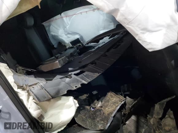 ✅ 2022 Honda Civic Sport • VIN: 19XFL2H82NE015203 • Лот: 84581955. Опубликован ранее на Copart с пробегом Не указан. Бесплатный доступ к архиву аукционных продаж из США и подробный отчёт об истории автомобиля на DreamBid. Изображение 10.