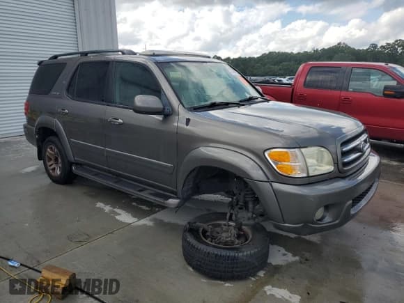 ✅ 2004 Toyota Sequoia Limited • VIN: 5TDZT38A34S231927 • Лот: 67440105. Опубликован ранее на Copart с пробегом Не указан. Бесплатный доступ к архиву аукционных продаж из США и подробный отчёт об истории автомобиля на DreamBid. Изображение 4.