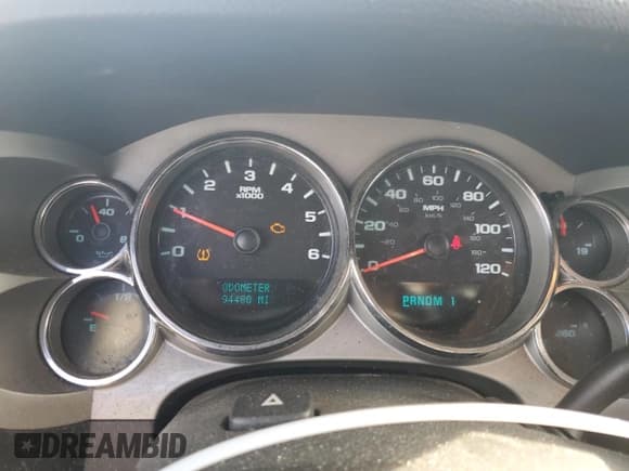 ✅ 2008 Chevrolet Silverado 2500HD 1LT • VIN: 1GCHK29K38E175855 • Lot: 71633335. Wystawiony na Copart z przebiegiem 94 480 mil. Bezpłatny archiwum sprzedaży aukcyjnych z USA i szczegółowy raport historii pojazdu na DreamBid. Zdjęcie 9.