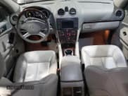 ✅ 2010 Mercedes-Benz GL 450 • VIN: 4JGBF7BE2AA538585 • Lot: 42347135. Wystawiony na Copart z przebiegiem 192 026 mil. Bezpłatny archiwum sprzedaży aukcyjnych z USA i szczegółowy raport historii pojazdu na DreamBid. Zdjęcie 8.