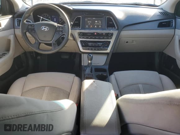 ✅ 2017 Hyundai Sonata 2.4L • VIN: 5NPE24AF9HH489426 • Lot: 92417295. Listed on Copart with 151,263 mi. Free auction sales archive from the USA and detailed vehicle history report at DreamBid. Image 8.