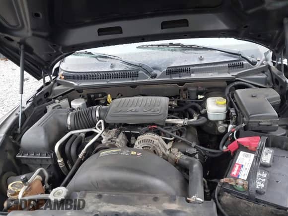 2008 Dodge Dakota SXT z VIN 1D7HW38K48S629114, wystawiony jako IAAI lot #41894082 z przebiegiem 73 402 mil mil oraz . Historia ofert i sprzedaży dostępna na DreamBid. Obrazek 10.