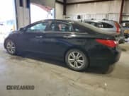 ✅ 2013 Hyundai Sonata SE • VIN: 5NPEC4AC2DH724102 • Lot: 90995505. Listed on Copart with 157,109 mi. Free auction sales archive from the USA and detailed vehicle history report at DreamBid. Image 2.