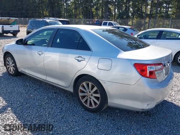 2013 Toyota Camry L с VIN 4T4BF1FK2DR317560, выставлен на аукционе IAAI как лот 43256662 с пробегом 173 939 миль миль и . История ставок и продаж доступна на DreamBid. Изображение 3.