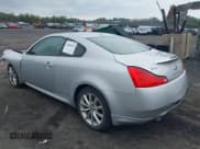 ✅ 2011 Infiniti G37 x • VIN: JN1CV6EL1BM262452 • Lot: 42869612. Listed on IAAI with 122,090 mi. Free auction sales archive from the USA and detailed vehicle history report at DreamBid. Image 3.