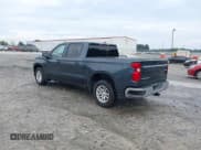 ✅ 2020 Chevrolet Silverado 1500 LT • VIN: 1GCPWCED6LZ120671 • Lot: 43306666. Wystawiony na IAAI z przebiegiem 136 149 mil. Bezpłatny archiwum sprzedaży aukcyjnych z USA i szczegółowy raport historii pojazdu na DreamBid. Zdjęcie 3.
