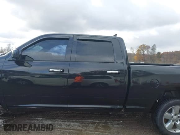✅ 2016 Ram 1500 Outdoorsman • VIN: 1C6RR7TM5GS174124 • Lot: 43646208. Wystawiony na IAAI z przebiegiem 148 230 mil. Bezpłatny archiwum sprzedaży aukcyjnych z USA i szczegółowy raport historii pojazdu na DreamBid. Zdjęcie 15.