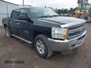 ✅ 2013 Chevrolet Silverado 1500 LS • VIN: 3GCPKREA2DG301949 • Lot: 41532183. Listed on IAAI with 200,627 mi. Free auction sales archive from the USA and detailed vehicle history report at DreamBid. Image 1.