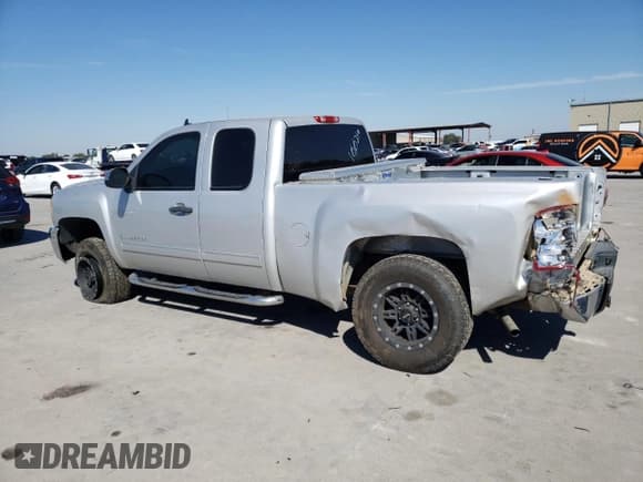 ✅ 2013 Chevrolet Silverado 1500 LT • VIN: 1GCRCSE04DZ269431 • Lot: 76781814. Listed on Copart with 215,403 mi. Free auction sales archive from the USA and detailed vehicle history report at DreamBid. Image 2.