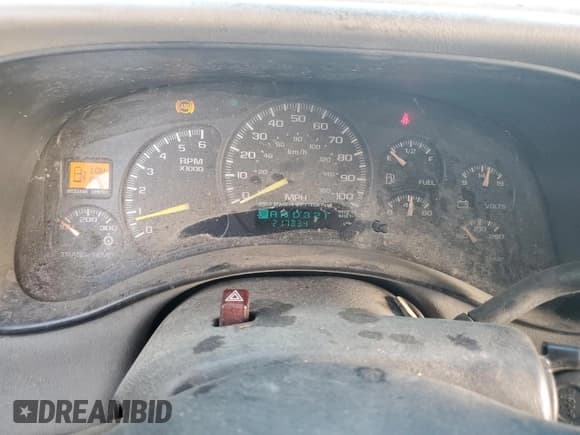 ✅ 2000 GMC Sierra 2500 SLE • VIN: 1GTGC29UXYE185051 • Lot: 69256164. Wystawiony na Copart z przebiegiem 217 834 mil. Bezpłatny archiwum sprzedaży aukcyjnych z USA i szczegółowy raport historii pojazdu na DreamBid. Zdjęcie 9.