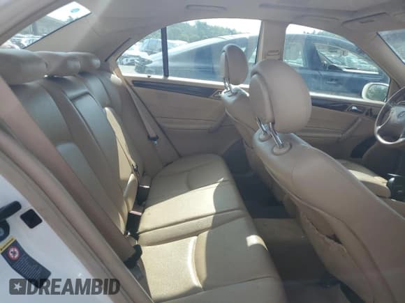 ✅ 2003 Mercedes-Benz C 240 • VIN: WDBRF81J53F363244 • Lot: 67750355. Wystawiony na Copart z przebiegiem Nie podano. Bezpłatny archiwum sprzedaży aukcyjnych z USA i szczegółowy raport historii pojazdu na DreamBid. Zdjęcie 10.