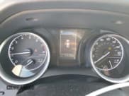 ✅ 2018 Toyota Camry SE • VIN: 4T1B11HK2JU605709 • Lot: 89537095. Wystawiony na Copart z przebiegiem 131 323 mil. Bezpłatny archiwum sprzedaży aukcyjnych z USA i szczegółowy raport historii pojazdu na DreamBid. Zdjęcie 9.