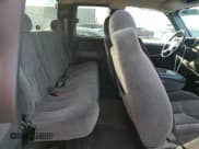 ✅ 2005 Chevrolet Silverado 2500HD LS • VIN: 1GCHK29U75E314382 • Lot: 90525575. Wystawiony na Copart z przebiegiem 97 526 mil. Bezpłatny archiwum sprzedaży aukcyjnych z USA i szczegółowy raport historii pojazdu na DreamBid. Zdjęcie 10.